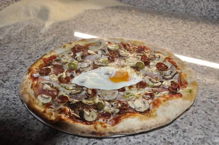 Pizzerija Pod Velbi